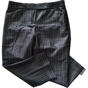 Express Editor Women’s Dress Capri Pants